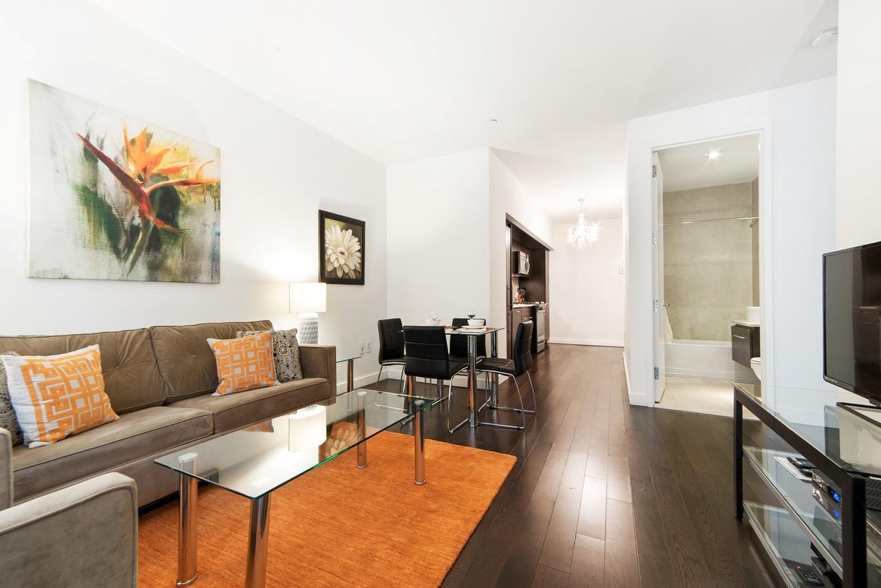 Churchill Living 95 Wall Apartamento *